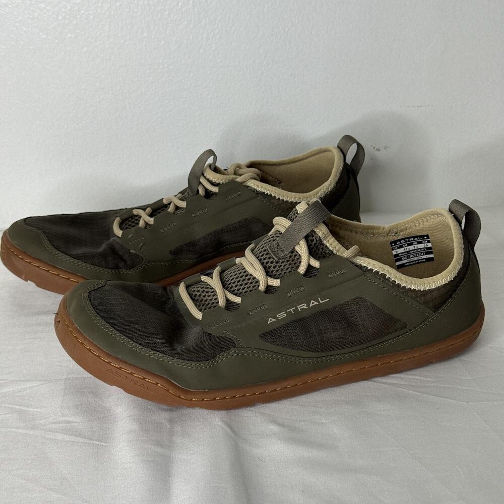 Astral Loyak Water Shoes Womens Size 9 Green Canvas Sports Sneakers Minimalist